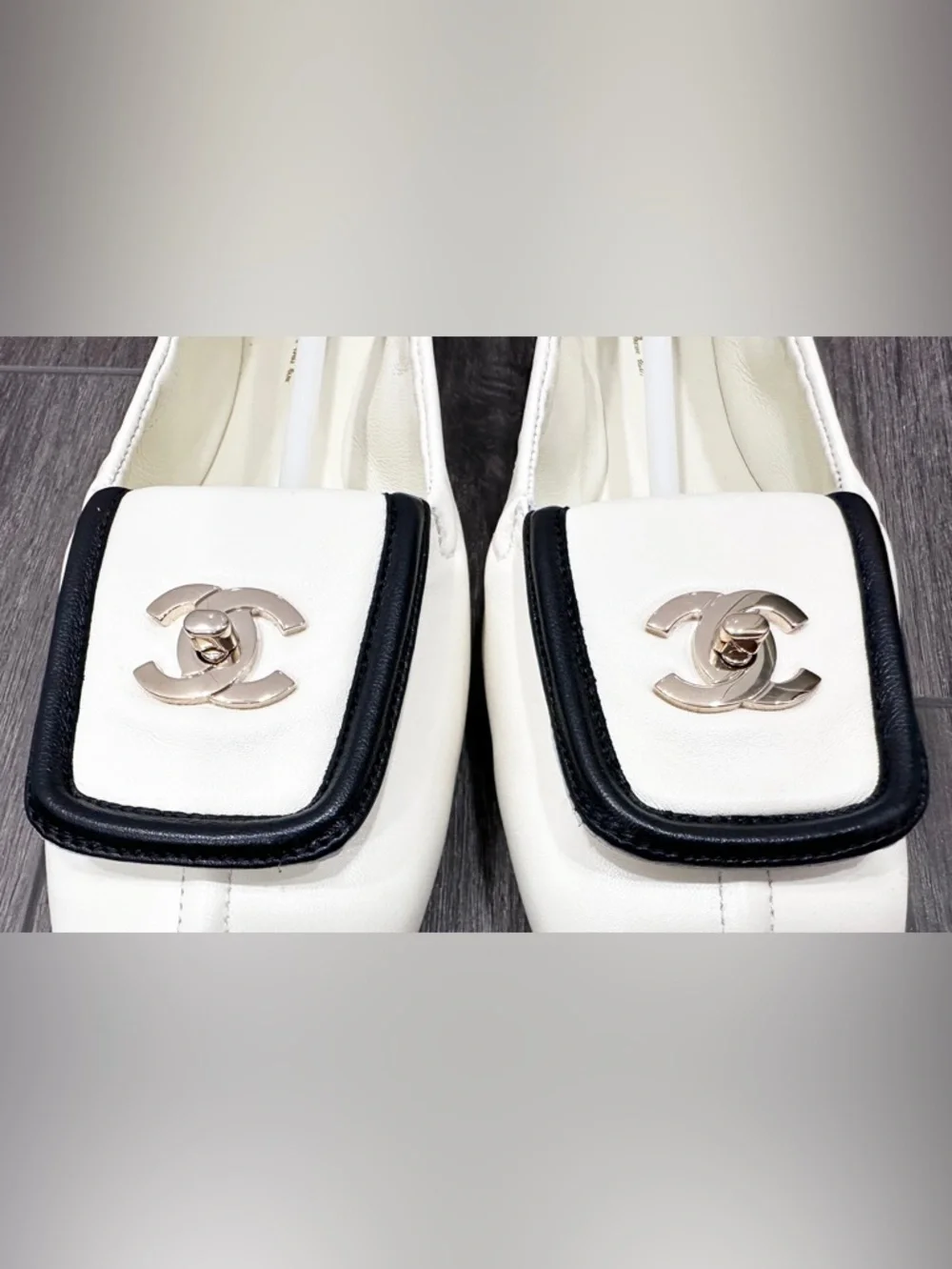 CHANEL BLAZY WHITE SQUARE TOE LEATHER CRUNCHY FLATS GOLD TURN LOCK CC LOGO 36.5 - Picture 5 of 16